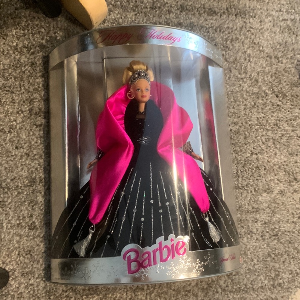 Barbie - image 1